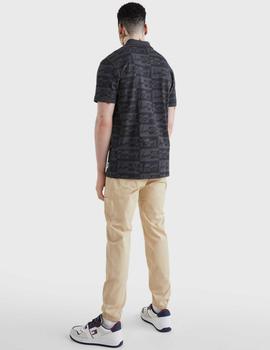 TJM RELAXED SIGNATURE AOP POLO BLACK