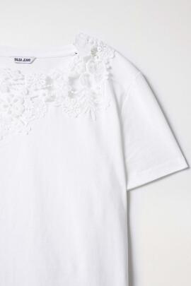 CAMISETA LACE DETAIL BLANCA CON ENCAJE