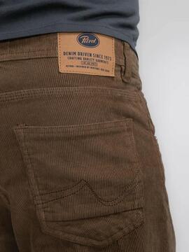 PANTALÓN DE PANA RUSSEL TAPERED FIT CAMEL