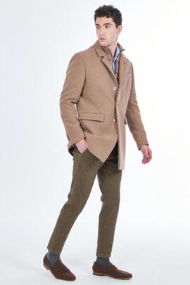 ABRIGO DE HOMBRE CON EFECTO CHALECO CAMEL