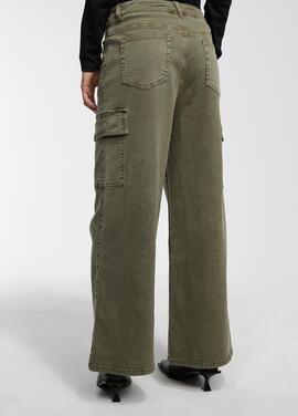 PANTALÓN BOLSO CARGO CROPPED KAKI