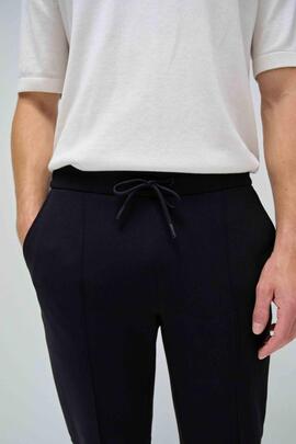 PANTALÓN JOGGER REGULAR FIT NEGRO