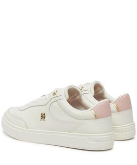 ZAPATILLAS ESSENTIAL CHIC COURT SNEAKER BLANCO Y ROSA