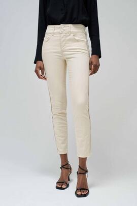 PANTALÓN VAQUERO SECRET PUSH IN CROPPED SKINNY CRUDO