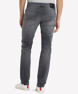 PANTALÓN VAQUERO SCANTON SLIM FIT OKGRCO